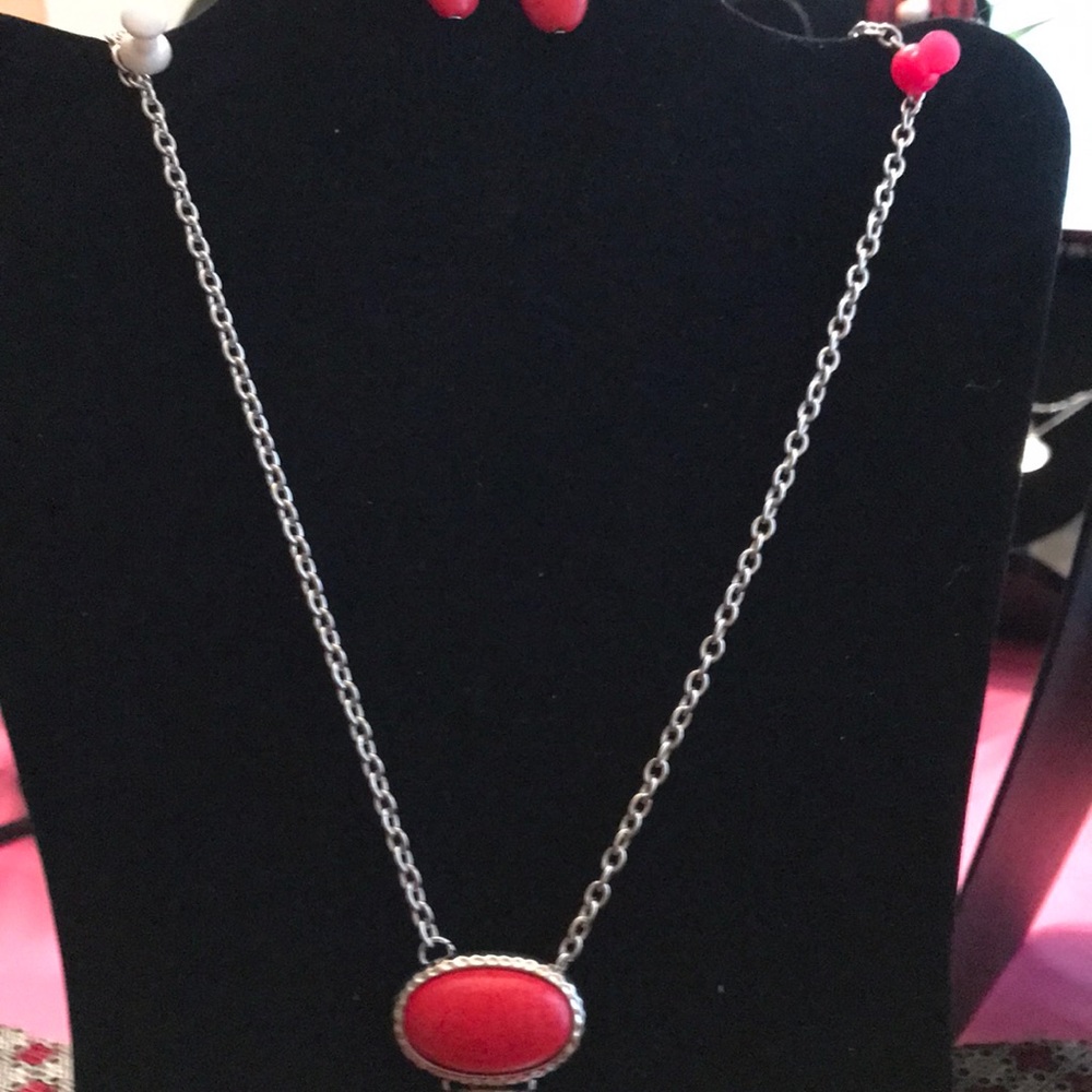Ladies jewelry